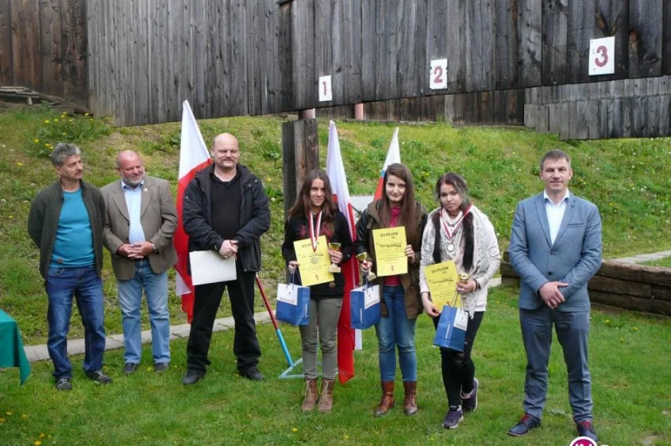 Sukcesy limanowskich strzelców na Majówce na strzelnicy LOK w Nowym Sączu - zdjęcie 3