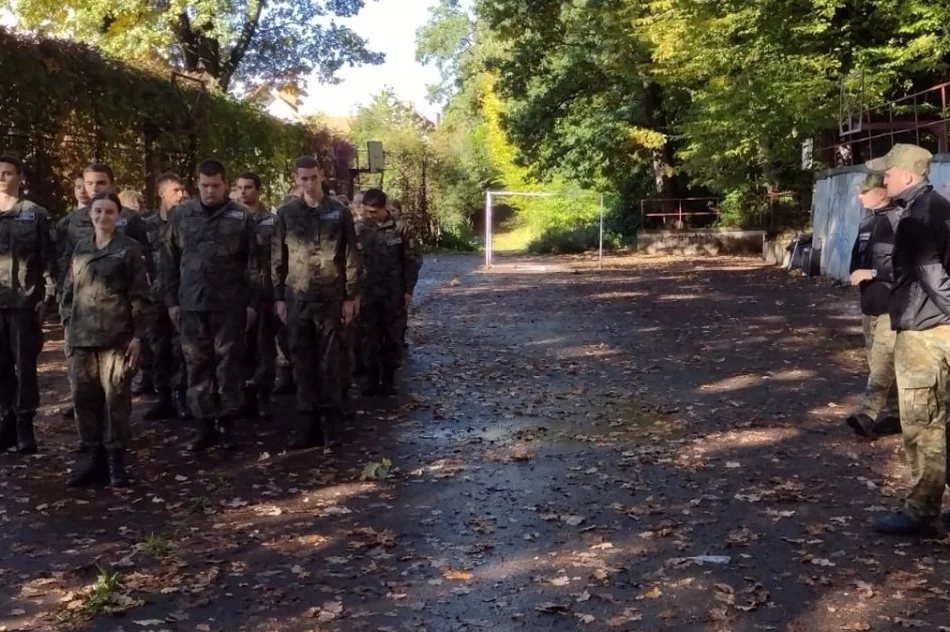 Szkolenie z musztry pod okiem najlepszych specjalistów - zdjęcie 4