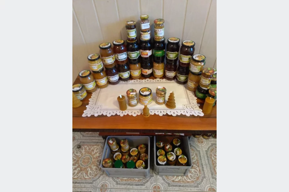 MIÓD i pszczele produkty - zdjęcie 2