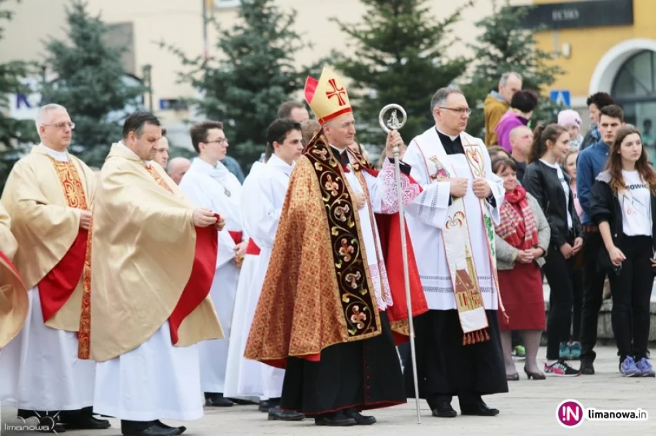 W Limanowej powitano symbole Światowych Dni Młodzieży - zdjęcie 3