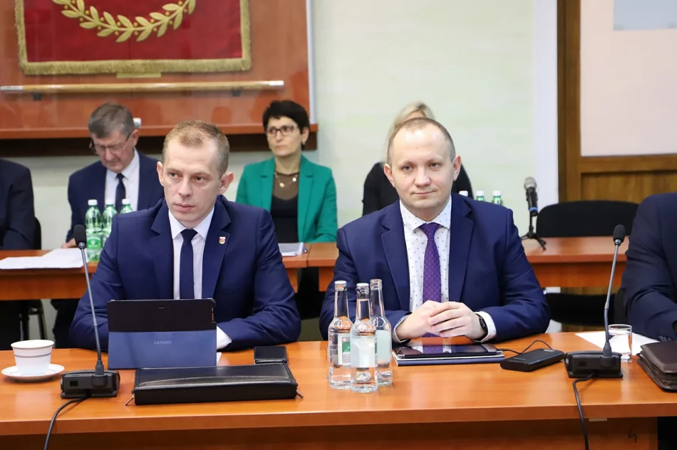 Podsumowanie XXVII sesji Rady Gminy Limanowa - zdjęcie 12