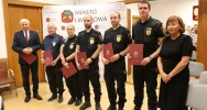  Podziękowania dla strażników z okazji 30-lecia działalności Straży Miejskiej w Limanowej - zdjęcie 2