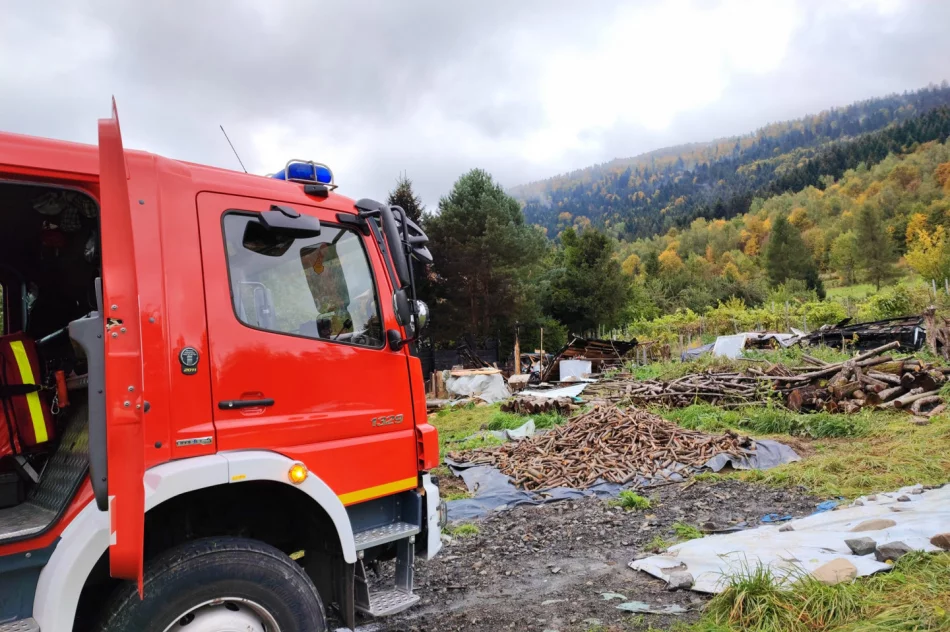 Pięć zastępów do pożaru zabudowań - zdjęcie 4