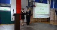 Ponad 500 pierwszoklasistów ślubowało w szkole - zdjęcie 3