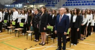 Ponad 500 pierwszoklasistów ślubowało w szkole - zdjęcie 5