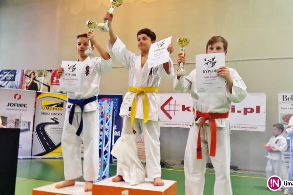 Dragon Fights Kyokushin Cup – Radom 2016 Medalowy występ limanowskich karateków w Radomiu - zdjęcie 2