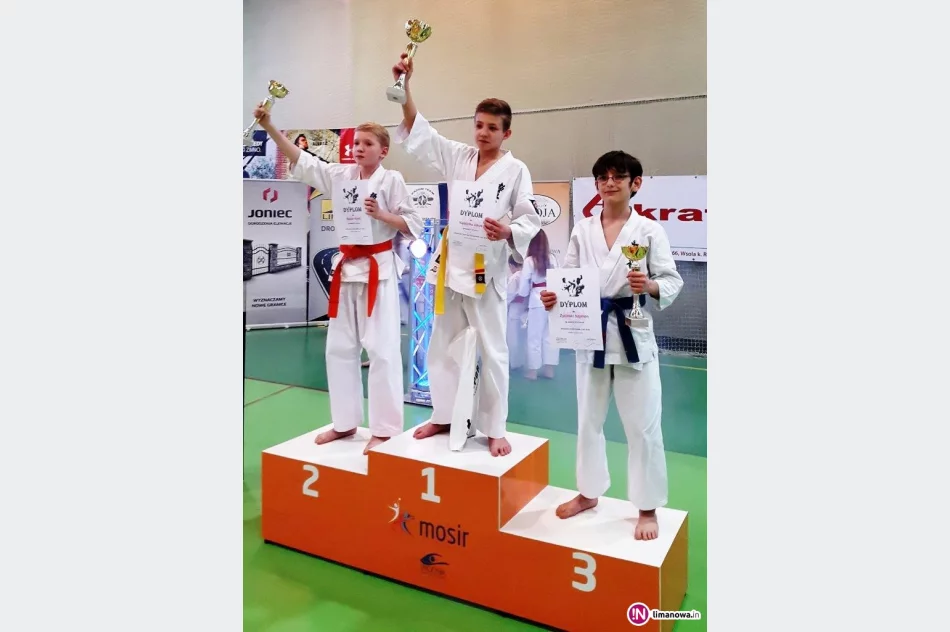 Dragon Fights Kyokushin Cup – Radom 2016 Medalowy występ limanowskich karateków w Radomiu - zdjęcie 4