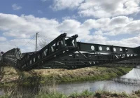 Posłanka chce, by wojsko zbudowało tymczasową przeprawę - zdjęcie główne