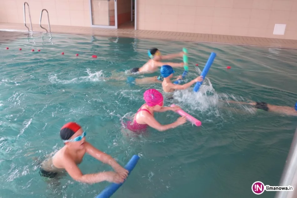 Realizacja projektu „Już pływam” w Zespole Szkół Samorządowych Nr 1 w Limanowej - zdjęcie 2