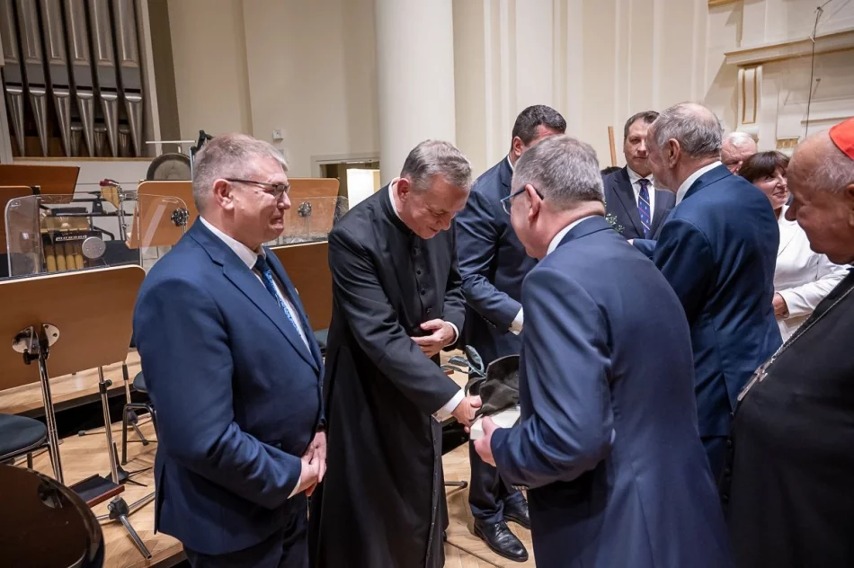 Wojewódzka nagroda za pomoc uchodźcom - zdjęcie 3