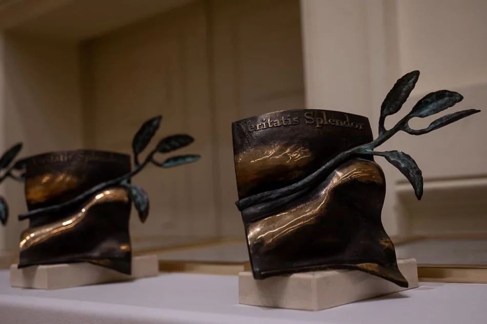 Wojewódzka nagroda za pomoc uchodźcom - zdjęcie 18