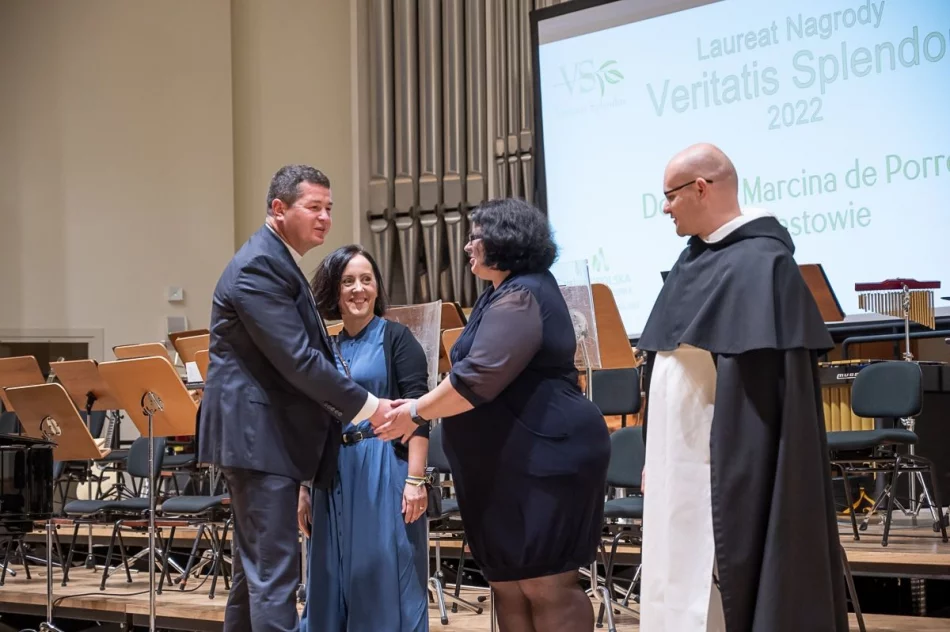 Wojewódzka nagroda za pomoc uchodźcom - zdjęcie 20