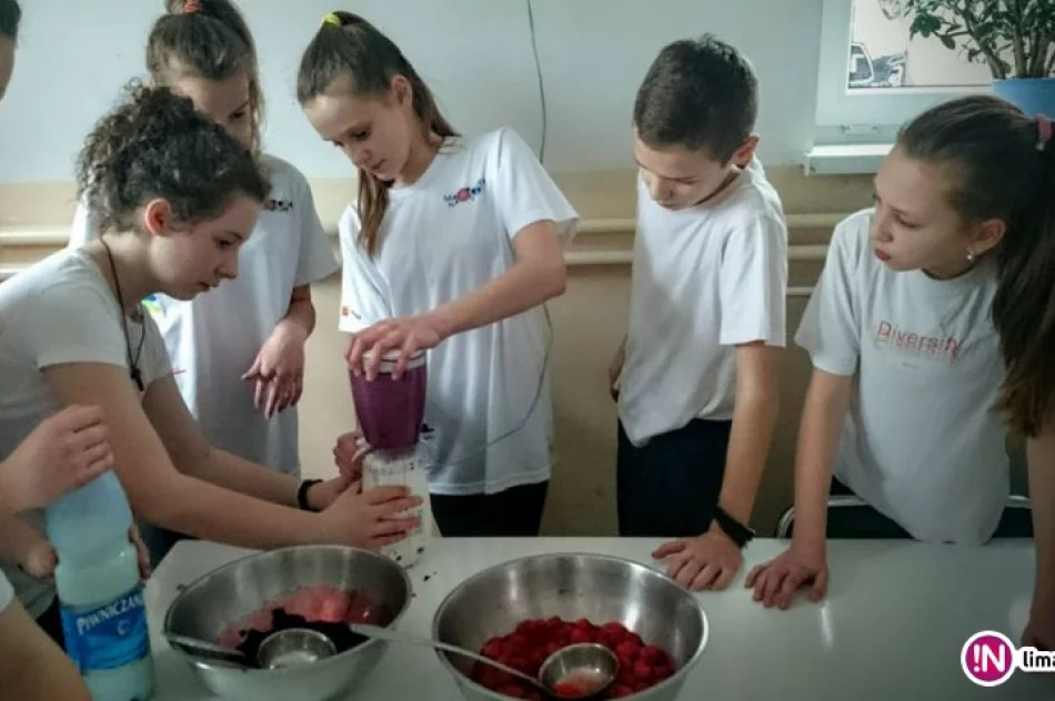 Szkoła Podstawowa nr 2 w Męcinie w programie Trzymaj Formę - zdjęcie 4