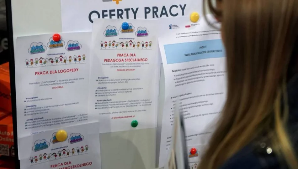 Informacja o aktualnej sytuacji na rynku pracy - zdjęcie 1