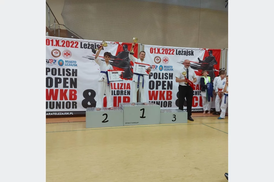 9 medali i 4 miejsce drużynowo dla Limanowskiego Klubu Kyokushin Karate na Polish Open WKB w Leżajsku - zdjęcie 3
