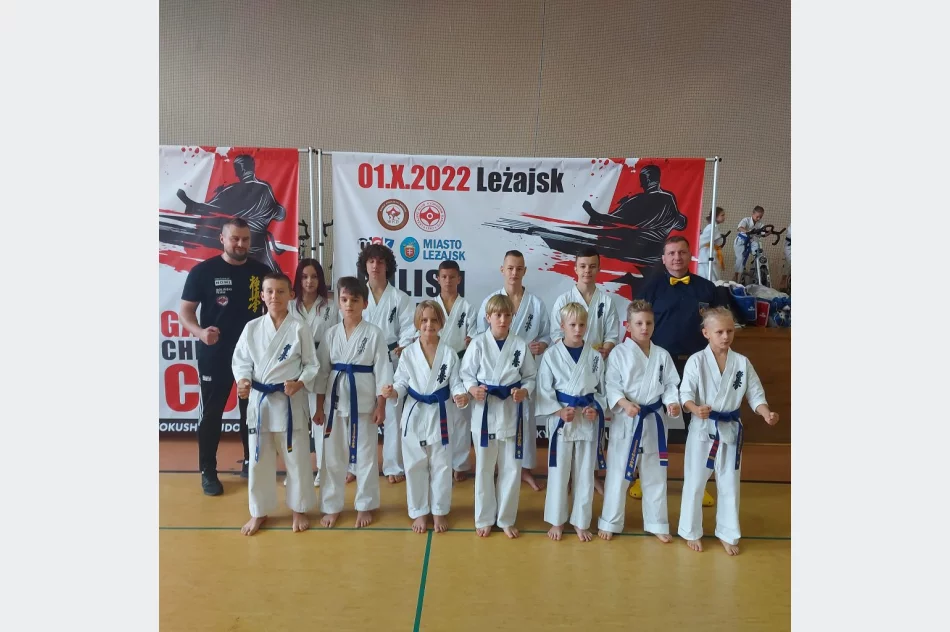 9 medali i 4 miejsce drużynowo dla Limanowskiego Klubu Kyokushin Karate na Polish Open WKB w Leżajsku - zdjęcie 7