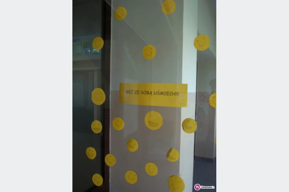 „Dzień Uśmiechu” w ZS nr 2 w Starej Wsi - zdjęcie 4