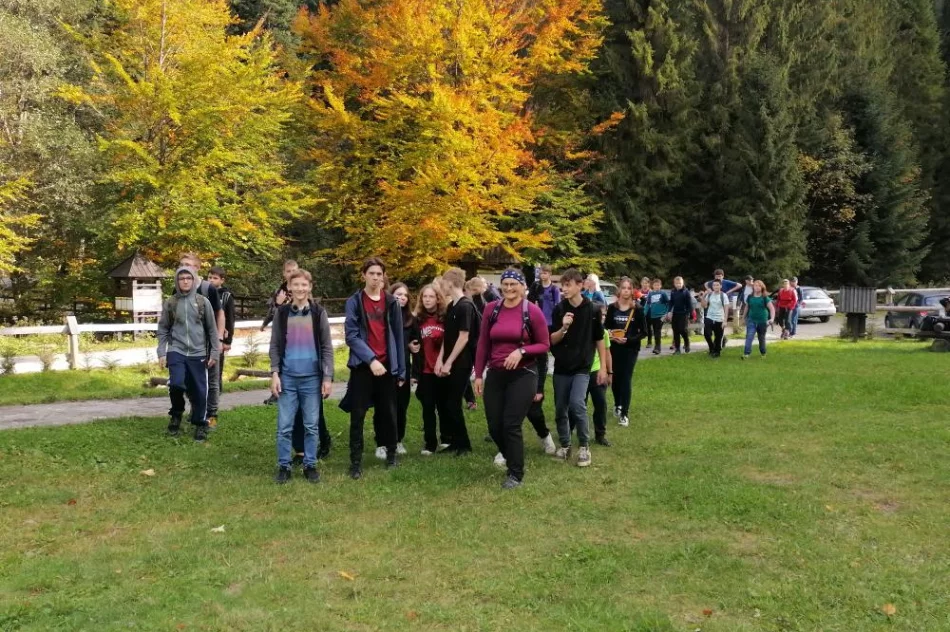 Gorczańskie szlaki zapełniły się młodzieżą - zdjęcie 3