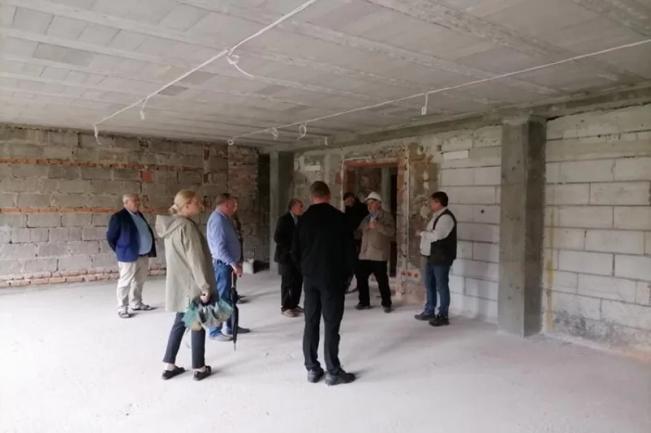 Postępują prace przy siedzibie dla dwóch instytucji - zdjęcie 14