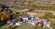 Nielegalne mury... pną się do góry - zdjęcie 4