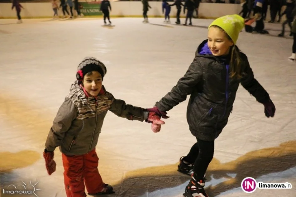 Ostatnie dni zabawy na lodowisku! - zdjęcie 3