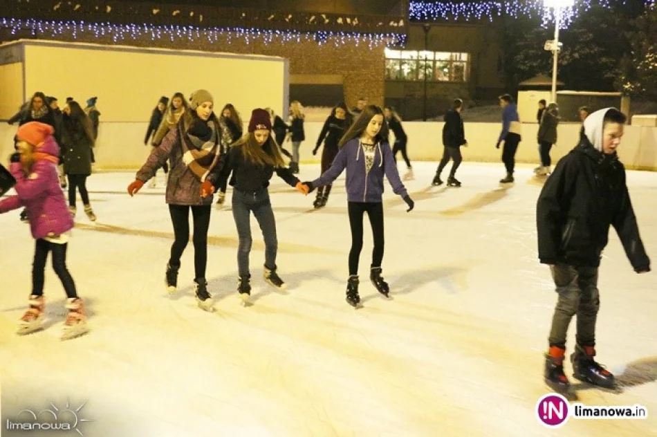Ostatnie dni zabawy na lodowisku! - zdjęcie 4