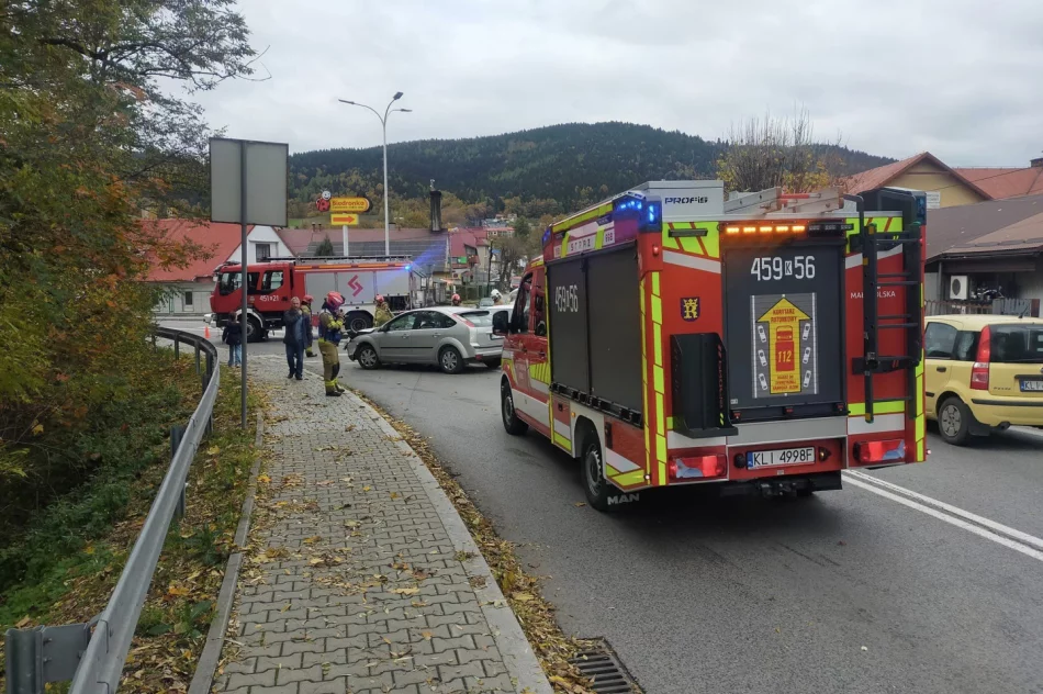 Kolizja na skrzyżowaniu - zdjęcie 3