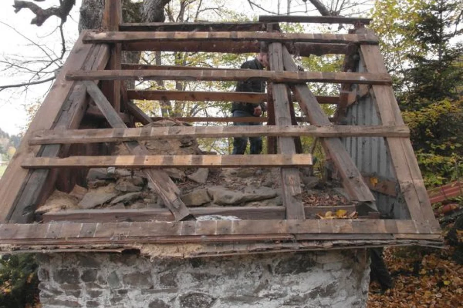 Prace przy kapliczce rozpoczęte - zdjęcie 2