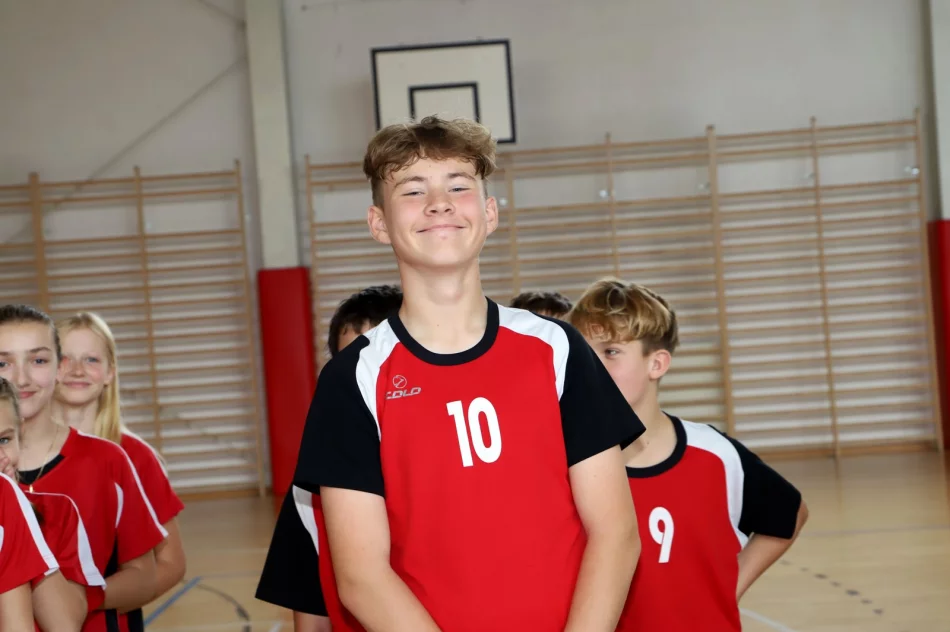 SP nr 1 w Starej Wsi z dwoma tytułami Mistrzów Gminy Limanowa - zdjęcie 8