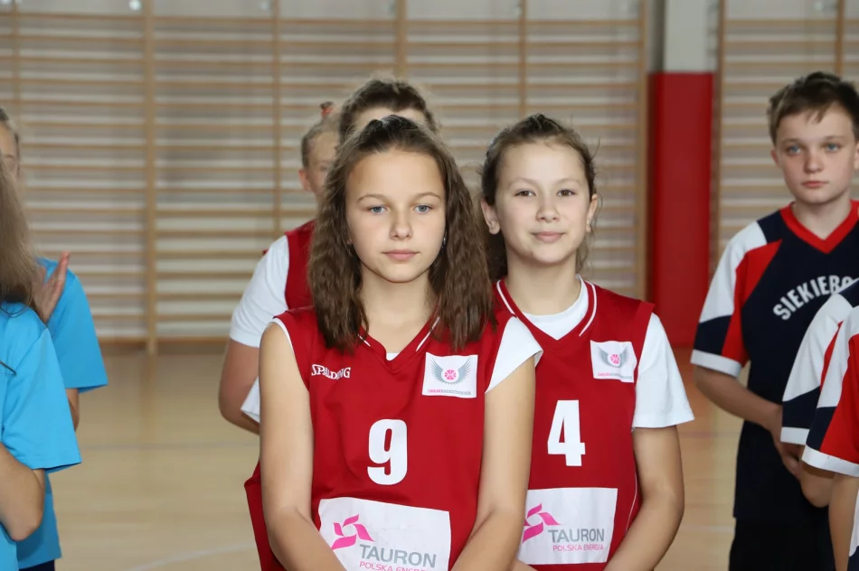 SP nr 1 w Starej Wsi z dwoma tytułami Mistrzów Gminy Limanowa - zdjęcie 14