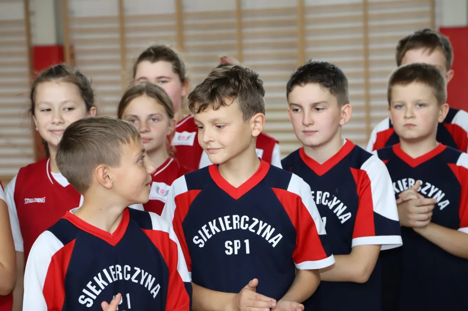 SP nr 1 w Starej Wsi z dwoma tytułami Mistrzów Gminy Limanowa - zdjęcie 16