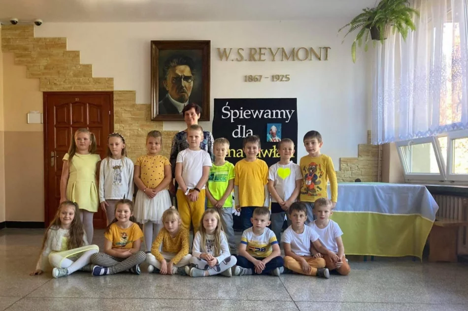 Papieski dzień w szkole - zdjęcie 19