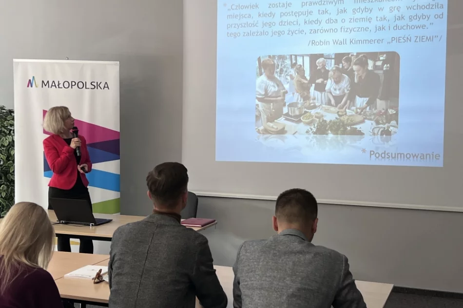 Rozmawiali o "dobrych praktykach i innowacyjnych rozwiązaniach" - zdjęcie 8