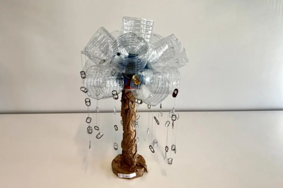 Uczniowie dali drugie życie odpadom - zdjęcie 3