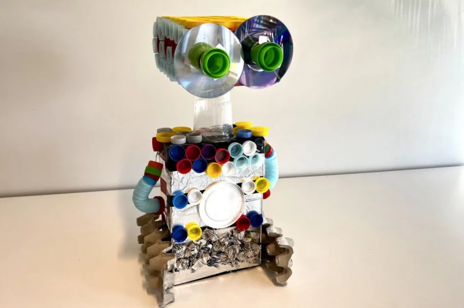 Uczniowie dali drugie życie odpadom - zdjęcie 13