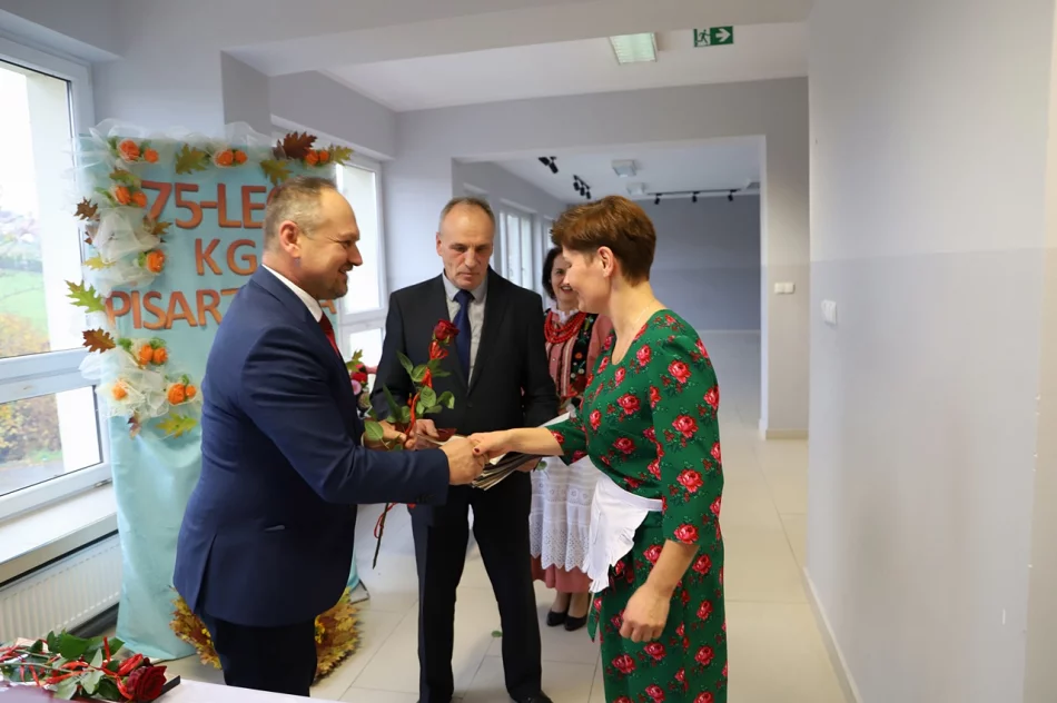 Jubileusz 75-lecia Koła Gospodyń Wiejskich w Pisarzowej - zdjęcie 10