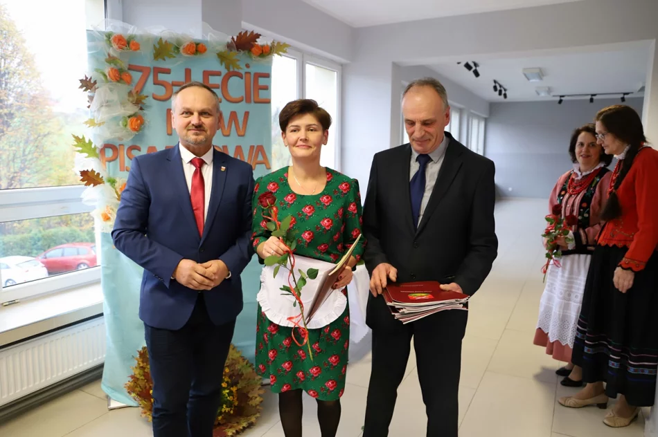 Jubileusz 75-lecia Koła Gospodyń Wiejskich w Pisarzowej - zdjęcie 11