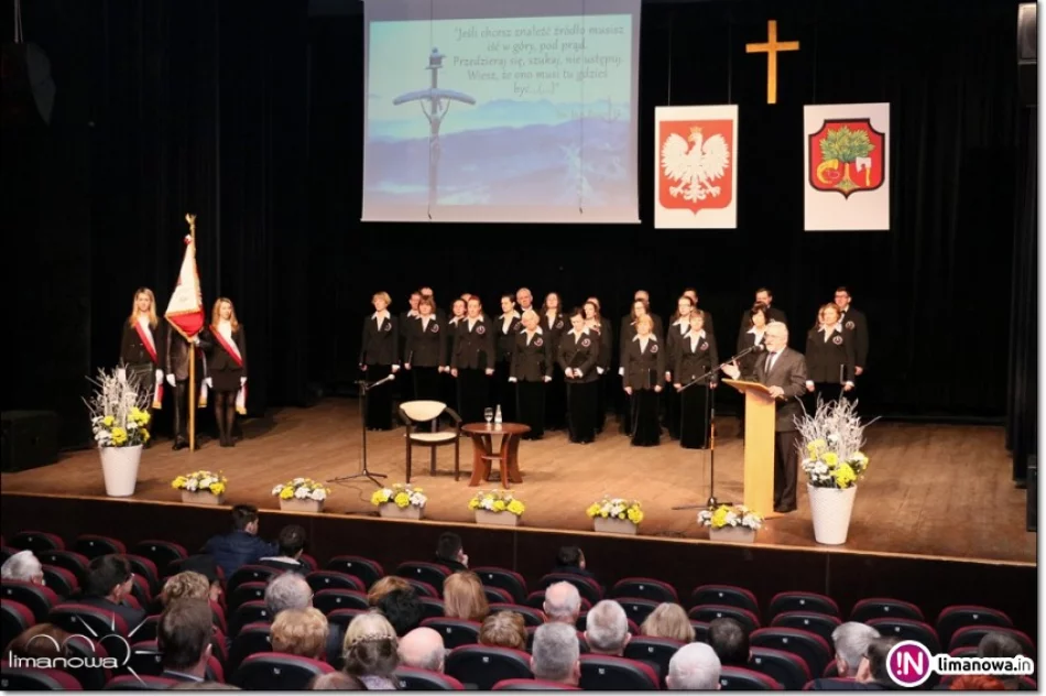 Wanda Półtawska Honorowym Obywatelem Miasta Limanowa - zdjęcie 4