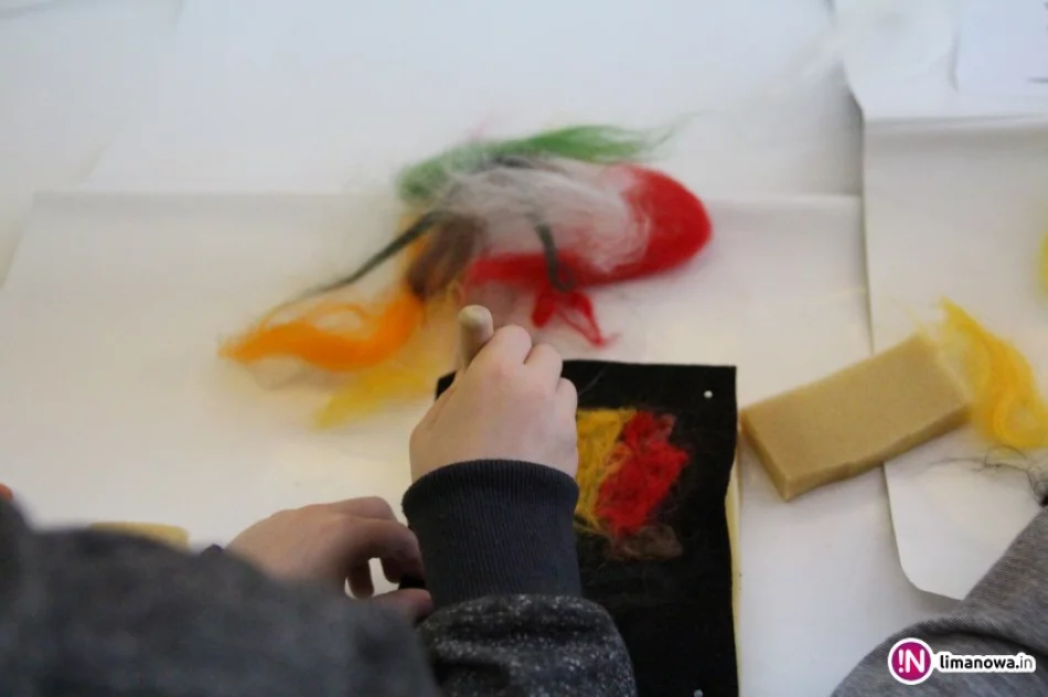 Plastyczne, filcowe, muzyczne i pełne eksperymentów ferie w LDK - zdjęcie 3