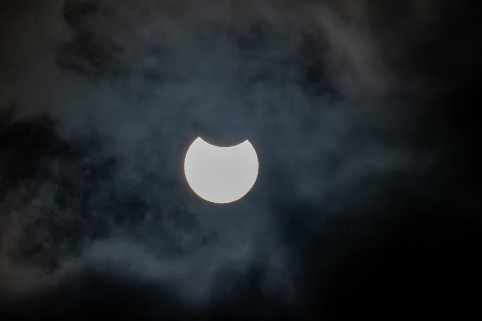 Tak wyglądało zaćmienie Słońca - zdjęcie 5