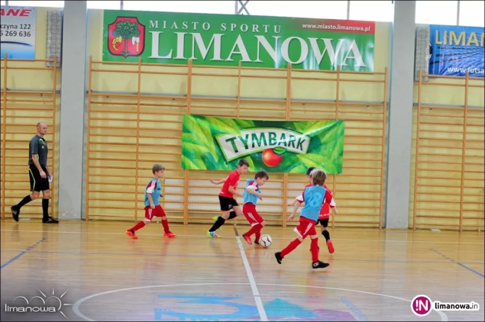 II Turniej Halowy 'LIMANOWA ŻAK CUP 2016' - zdjęcie 2