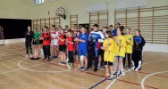 Młodzież ze Szkoły Podstawowej nr2 w Starej Wsi Mistrzami gminy w unihokeju - zdjęcie 5