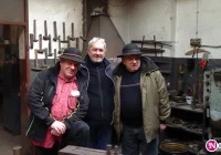 Kowal z Pisarzowej na „nocnym kuciu kos” pod Olkuszem - zdjęcie główne