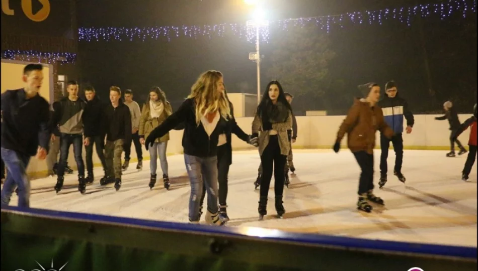 Ice Party na lodowisku - zdjęcie 1