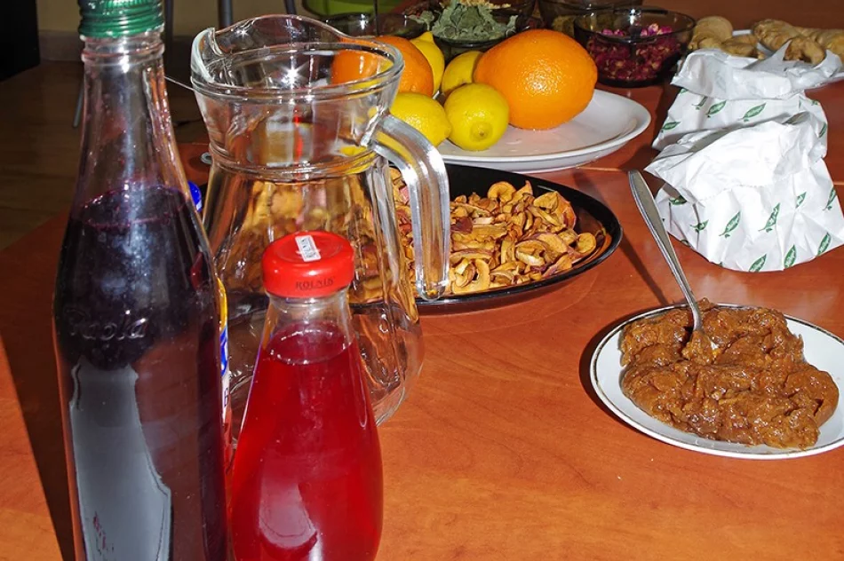 Uczestnicy warsztatów kulinarnych w Klubie Kultury Pisarzowej „Rozgrzewali zimę” - zdjęcie 2