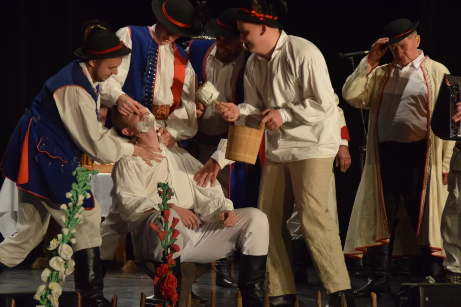 Nagroda dla Zespołu Regionalnemu ,,Spod Kicek” z Mordarki - zdjęcie 6