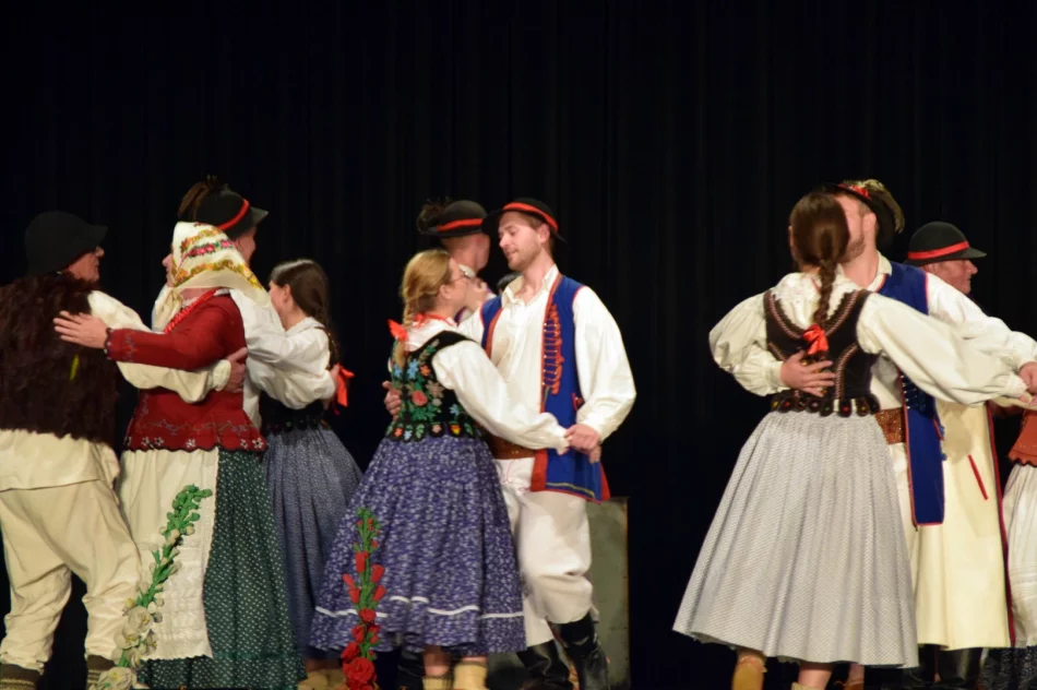 Nagroda dla Zespołu Regionalnemu ,,Spod Kicek” z Mordarki - zdjęcie 19