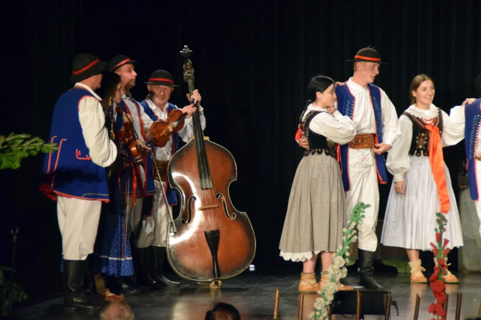 Nagroda dla Zespołu Regionalnemu ,,Spod Kicek” z Mordarki - zdjęcie 20