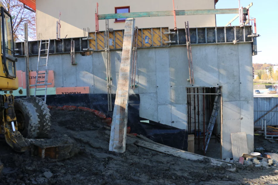 Trwa pierwszy etap prac związanych z rozbudową remizy OSP Limanowa - zdjęcie 6