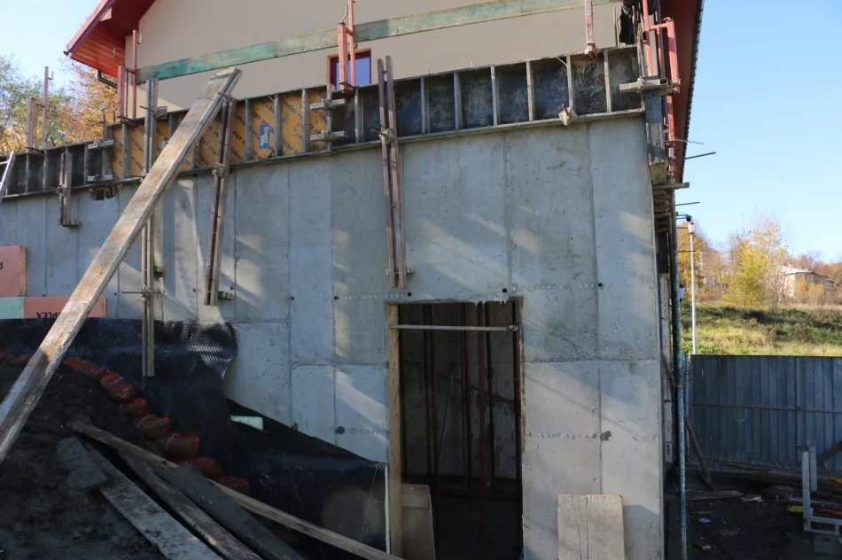 Trwa pierwszy etap prac związanych z rozbudową remizy OSP Limanowa - zdjęcie 7